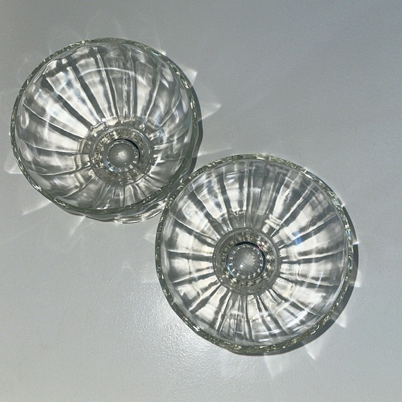 🤍VTG pedestal dessert bowls 4.5” tall - Picture 4 of 9